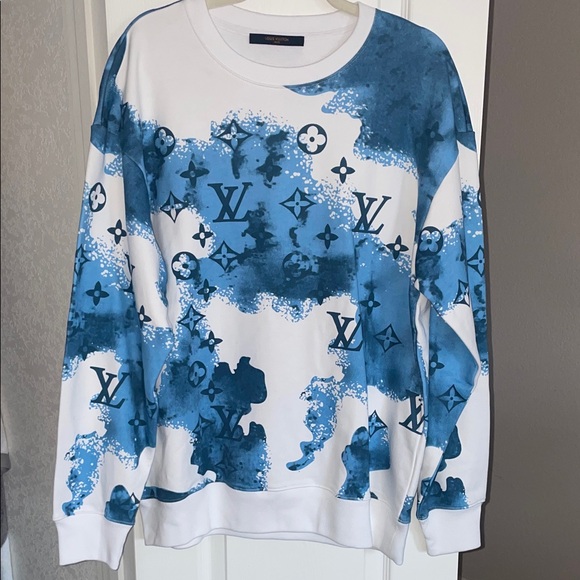 Louis Vuitton Other - Louis Vuitton White & Blue Monogram Graphic Sweatshirt